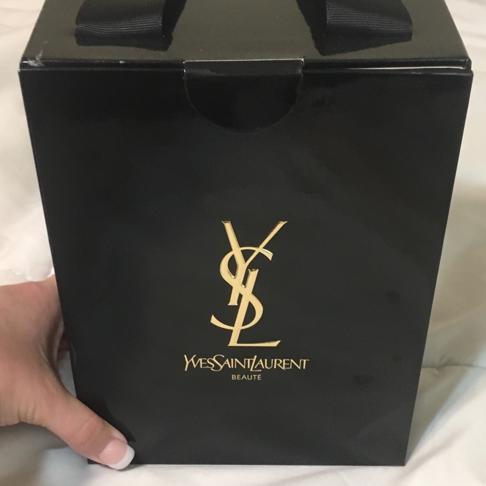 Yves St. Laurent Box/Gift Box